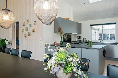 14 Personen Ferienhaus in Juelsminde