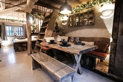 Geräumiges Ferienhaus im Wald