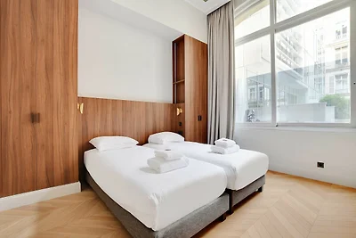 Strak appartement - 2BD/ 4P - Champs Élysées