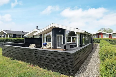 6 Personen Ferienhaus in Tranekær-By Traum