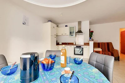 Apartment in Les Sables in der Nähe des Stran...