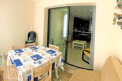 Wohnung am Mittelmeer mit Poolzugang