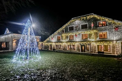 Geräumiges Ferienhaus im Wald