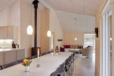 18 Personen Ferienhaus in Henne