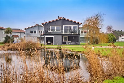 Eco Norfolk Golf Lodge con piscina