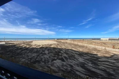 Villa met een open haard op 2 km. van zee
