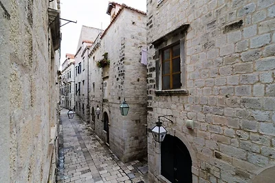 Rooms Jozomare - Twin Room with Shared Bathro...