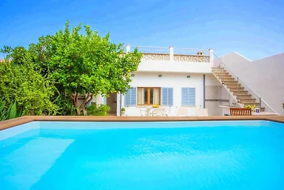 Vakantiehuis met zeezicht en privézwembad