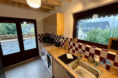 Chalet mit weitläufiger Panoramaterrasse