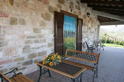 Villa in Cagli mit privatem Garten