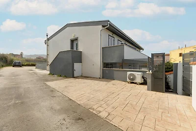 Mit privater Terrasse, 50m vom Meer