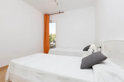Wohnung in Llafranc mit Balkon