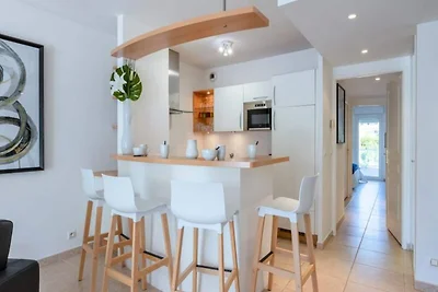 Apartment in Palm Beach mit Zugang zum Pool