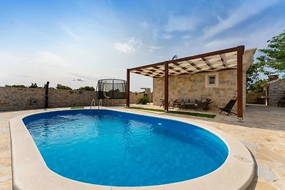 Ländliche Villa in der Nähe von Benkovac