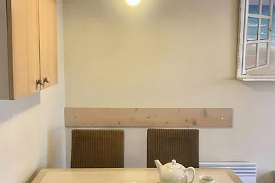 Appartement met zwembad vlakbij uitzicht op h...