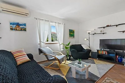 Appartement avec piscine à Vabriga