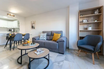 Faros Arroyo de la Miel Apartment in Malaga