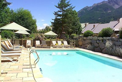 Nice apartment in Le Monêtier-les-Bains with...