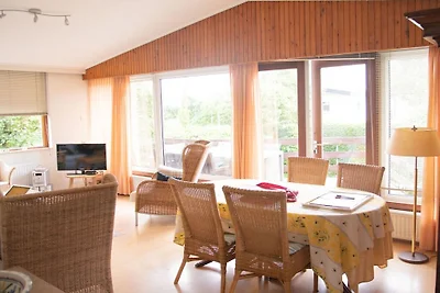 Ferienhaus in Zeeland mit Schwimmbecken