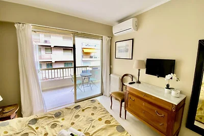 Wohnung in Cannes in Strandnähe