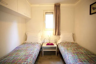 Elegant chalet 25 km Amsterdam