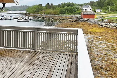 8 Personen Ferienhaus in Lesund