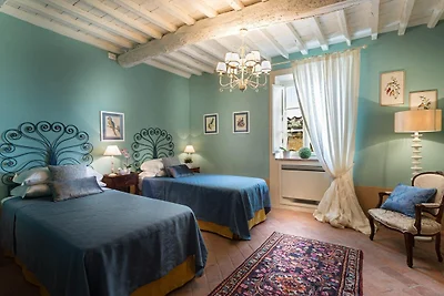 Villa in der Toskana mit Weinbergblick