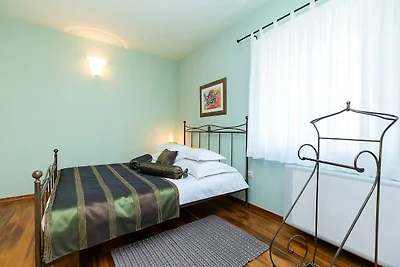 Eingezäuntes Grundstück einer Villa, Salvea