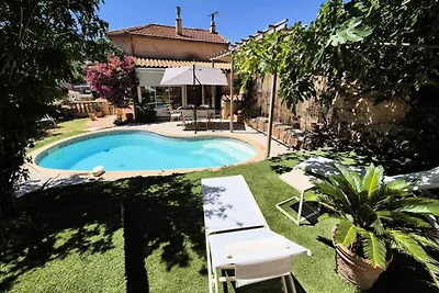 Haus in Saint-Mandrier mit privatem Pool