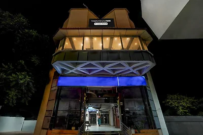 Premium-Aufenthalte im Clock Tower Dehradun