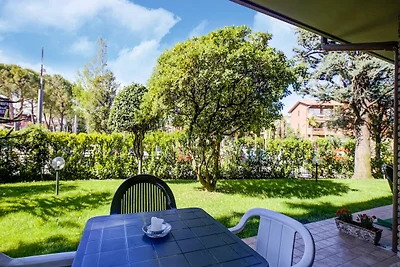Ansprechende Wohnung in Jesolo mit Garten