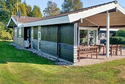 8 Personen Ferienhaus in Væggerløse