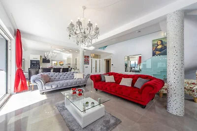 Villa Shaula -  Five Bedroom Holiday Home wit...
