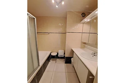 Küstenapartment mit Schlafnische