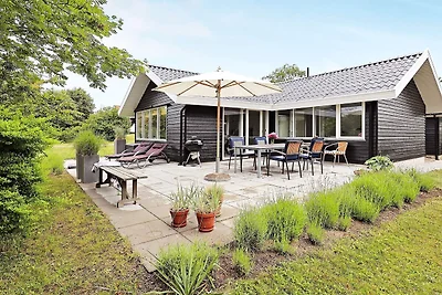 6 Personen Ferienhaus in Karrebæksminde-By...