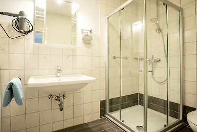 Apartament wakacyjny w Nebel z basenem