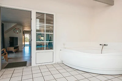 Luxurioses Poolhaus -- By Traum...