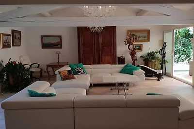 Villa in idyllischer Lage in der Nähe von...