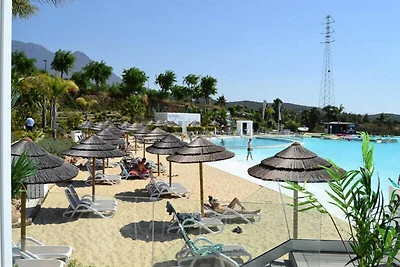 Appartement in de buurt van Crystal Lagoon in...