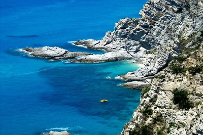 Residence op 8 km afstand van Tropea, zwembad...