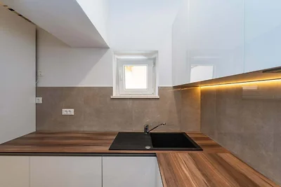 Apartment Nikolica - Two Bedroom Apartment wi...