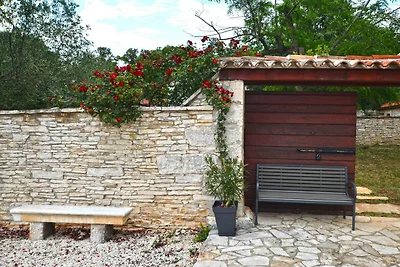 Tranquil Getaway with Shared Pool in Bale - O...