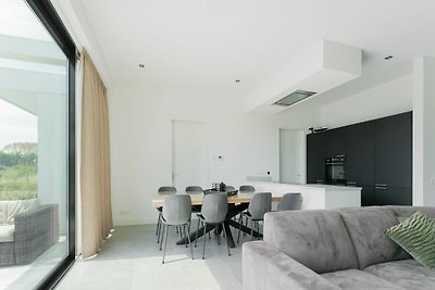 Schicke Villa in Zeewolde mit Garten