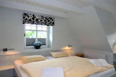 Ferienhaus in Wyk mit Schwimmbecken