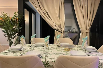 One Lux Stay 2BR/2BA Antwerpen nahe