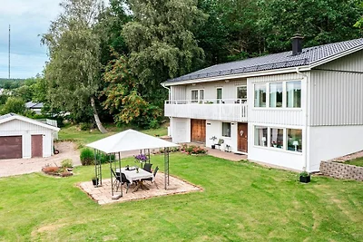4 Sterne Ferienhaus in UDDEVALLA