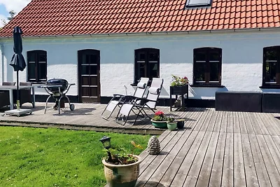 4 Sterne Ferienhaus in Asaa