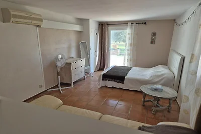 Charmante Villa mit Pool in Le...