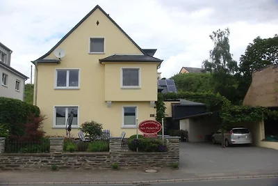 Ferienwohnung mit 2 Schlafzimmer
