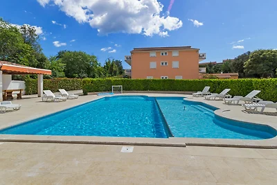 Appartement in Banjole vlakbij het strand